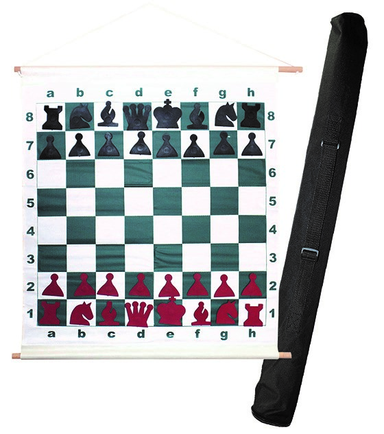 Magnetic Display Chess set including chessmen & bag